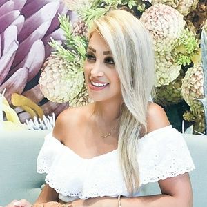 Meet your Posher, Tannaz